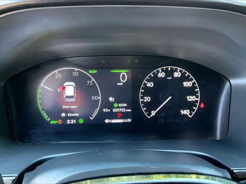 Used 2024 Honda CR-V Sport Touring image 26