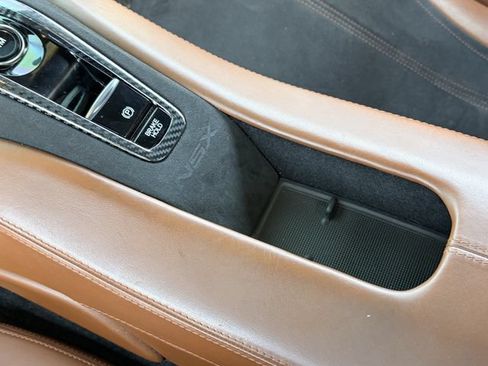 Used 2017 Acura NSX AWD/4WD image 19