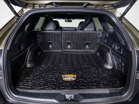 Used 2024 Subaru Outback Wilderness AWD/4WD image 8