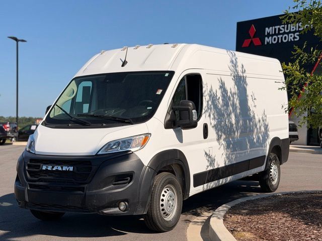 Used 2024 RAM ProMaster 2500 w/ Convenience Group FWD image 9