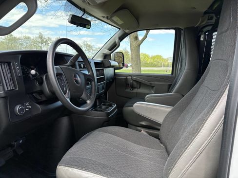 Used 2024 GMC Savana 2500 w/ Driver Convenience Package RWD image 11