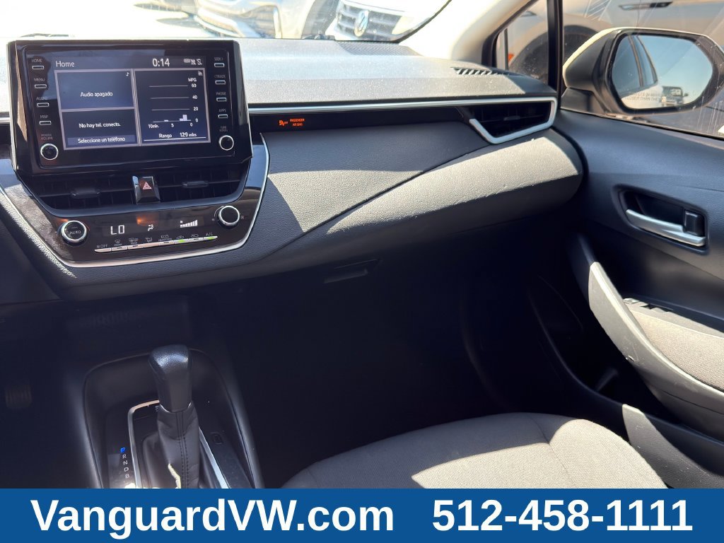Used 2020 Toyota Corolla LE FWD image 25