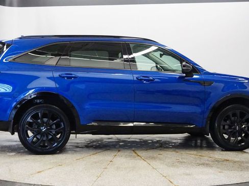 Used 2023 Kia Sorento SX image 46