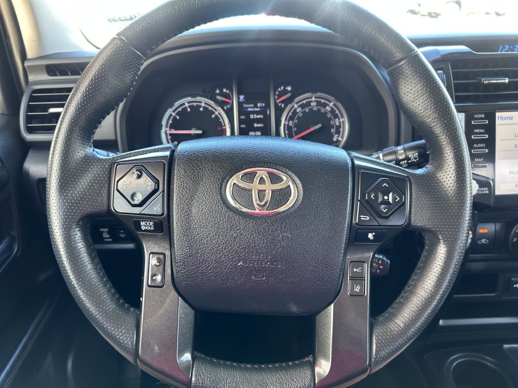 Used 2022 Toyota 4Runner TRD Off-Road AWD/4WD image 16