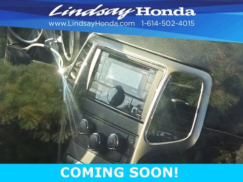 Used 2012 Jeep Grand Cherokee Laredo w/ Laredo E Group image 17
