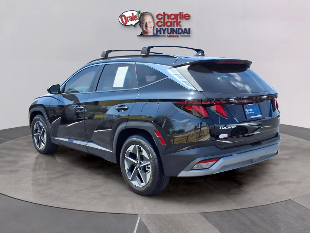 Used 2025 Hyundai Tucson SEL FWD image 3