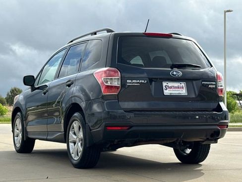 Used 2015 Subaru Forester 2.5i Premium w/ All-Weather Package image 4