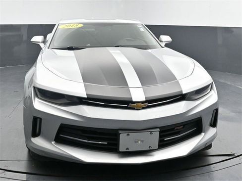 Used 2018 Chevrolet Camaro LT w/ RS Package image 5