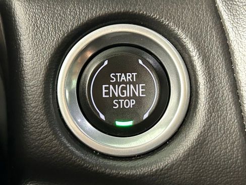 Used 2023 Chevrolet Suburban High Country w/ Premium Package image 29