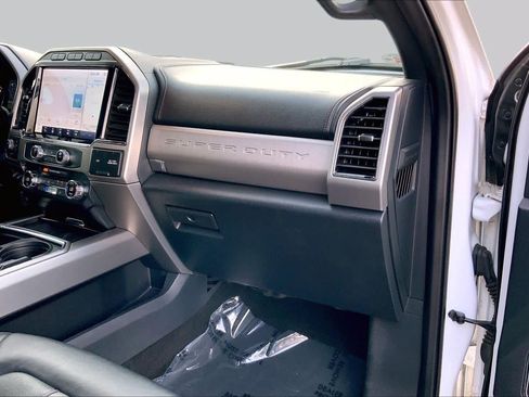 Used 2022 Ford F250 Platinum AWD/4WD image 16
