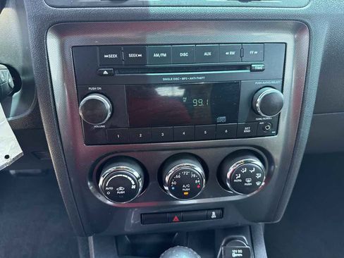 Used 2013 Dodge Challenger SXT RWD image 25