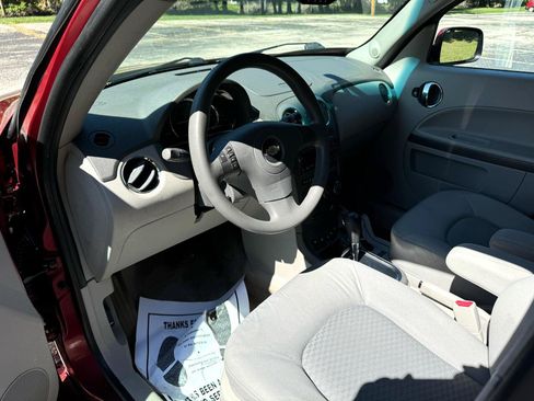 Used 2008 Chevrolet HHR LT w/ Enhanced Safety Package FWD image 20