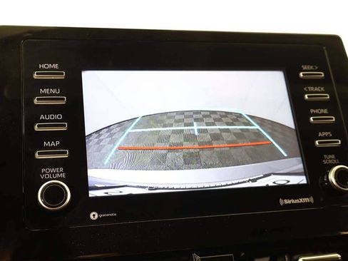 Used 2022 Toyota Camry SE FWD image 37