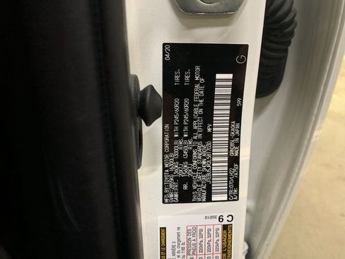 Used 2020 Toyota 4Runner Nightshade image 36