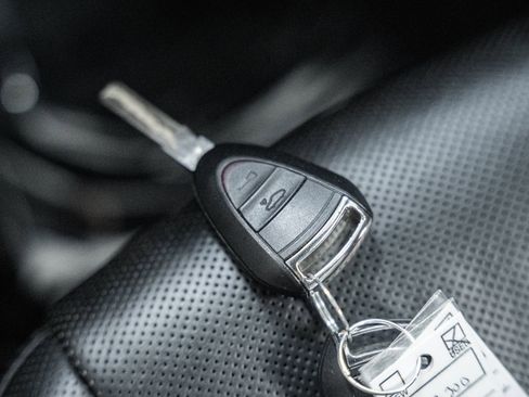 Used 2011 Porsche 911 Turbo S image 42