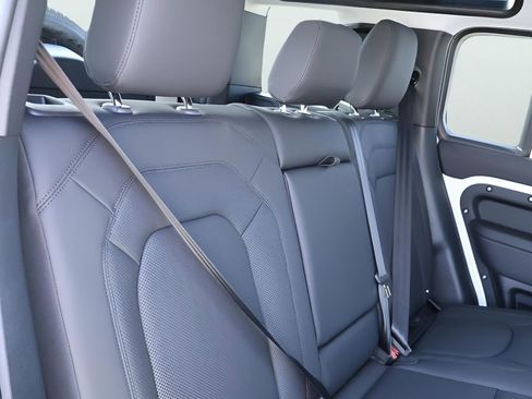 New 2025 Land Rover Defender 110 S image 13