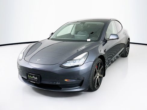 Used 2022 Tesla Model 3 Performance AWD/4WD image 3