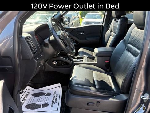 Used 2022 Nissan Frontier PRO-4X w/ Pro-4X Premium Package AWD/4WD image 12