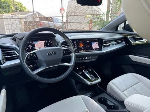 Used 2023 Audi Q4 e-tron Premium Plus w/ Premium Plus AWD/4WD image 17