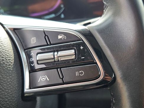 Used 2025 Kia Seltos S FWD image 29