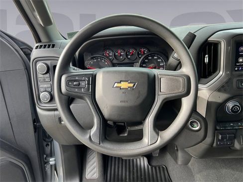 Used 2025 Chevrolet Silverado 1500 Custom w/ Turbomax Blackout Package image 13