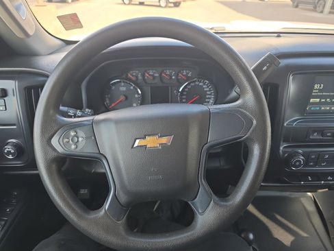 Used 2019 Chevrolet Silverado 2500 W/T w/ WT Convenience Package image 10