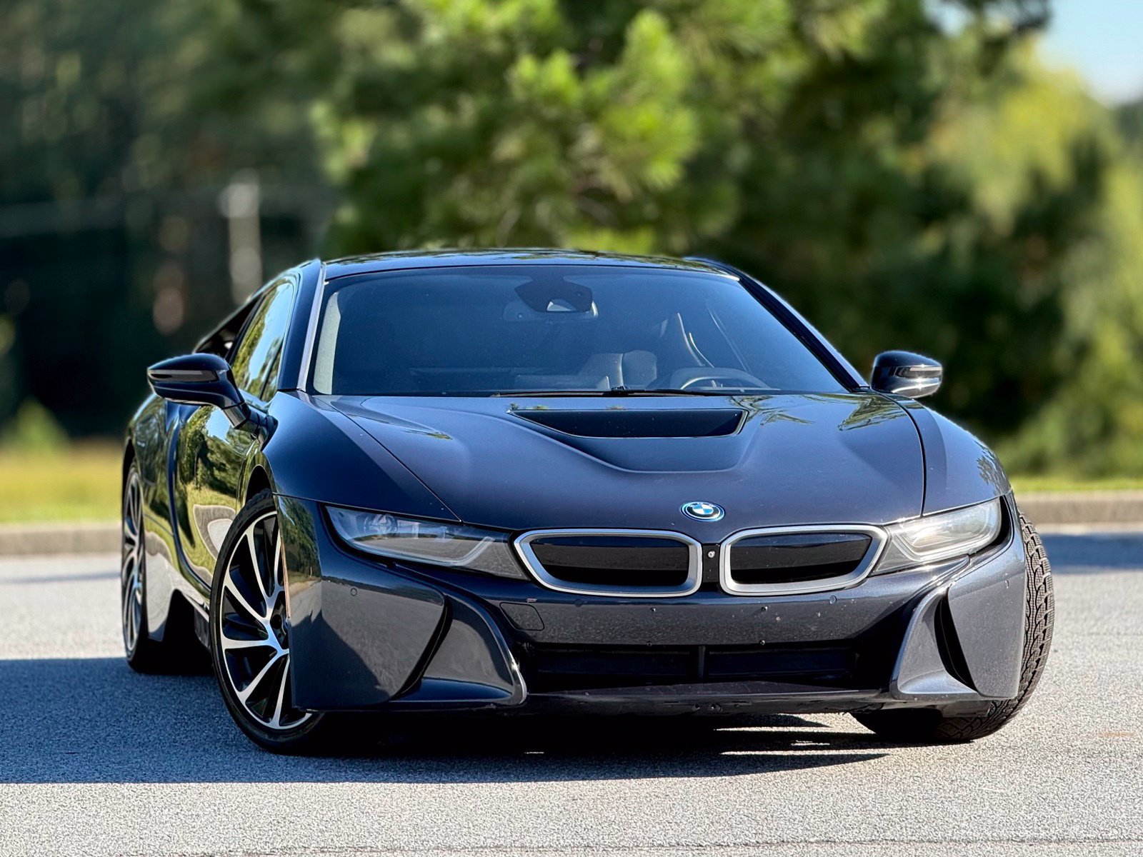 Used 2017 BMW i8 AWD/4WD image 4