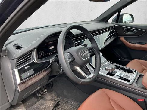Used 2023 Audi Q7 2.0T Premium Plus w/ Premium Plus Package AWD/4WD image 10