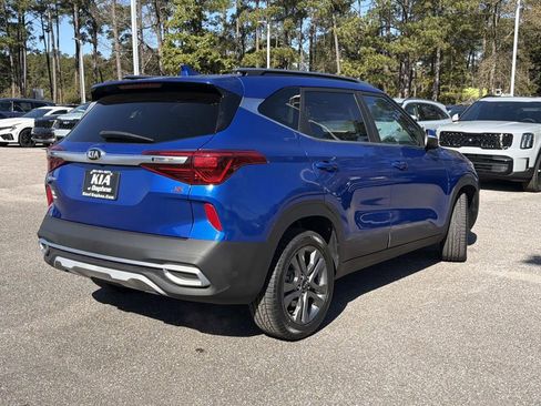 Used 2021 Kia Seltos S AWD/4WD image 4