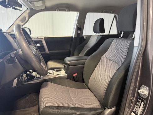 Used 2021 Toyota 4Runner SR5 image 9