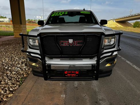 Used 2018 GMC Sierra 1500 4x4 Double Cab w/ Sierra Convenience Package image 8