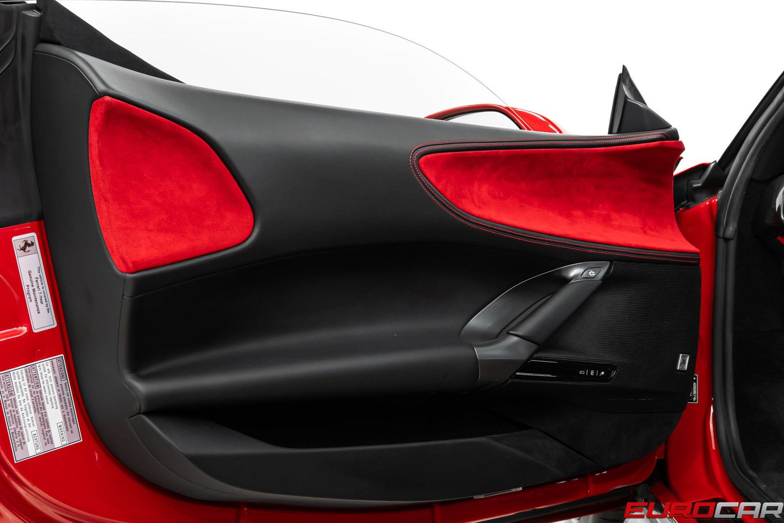 Used 2021 Ferrari SF90 Stradale AWD/4WD image 30