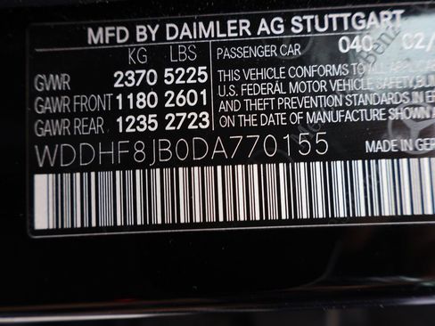 Used 2013 Mercedes-Benz E 350 4MATIC Sedan image 19