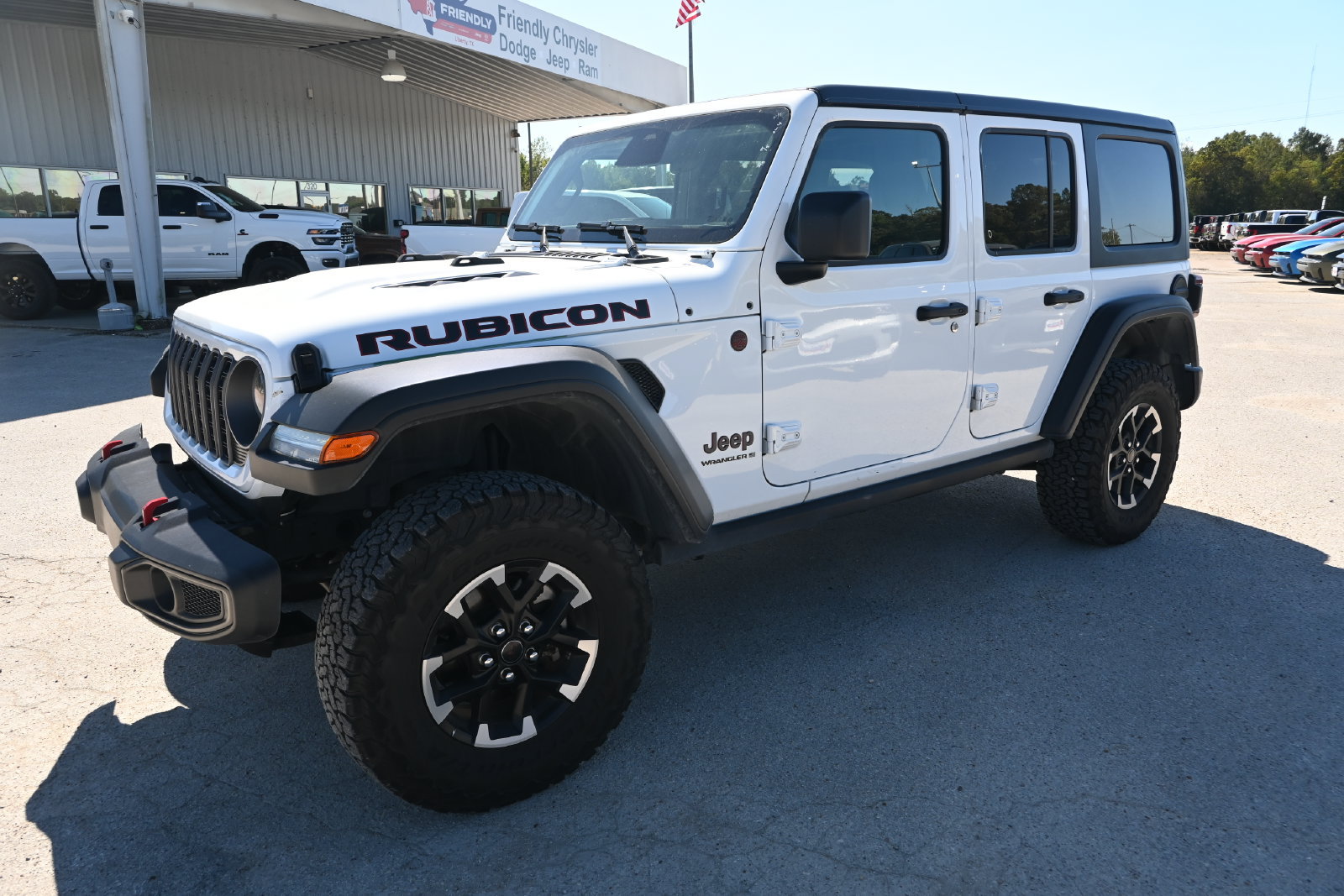 Used 2026 Jeep Wrangler Unlimited Rubicon AWD/4WD image 5