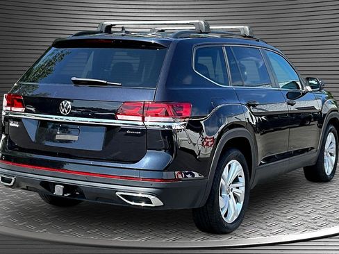 Used 2023 Volkswagen Atlas SE AWD/4WD image 6