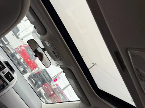 Used 2013 Toyota Corolla LE Special Edition image 11