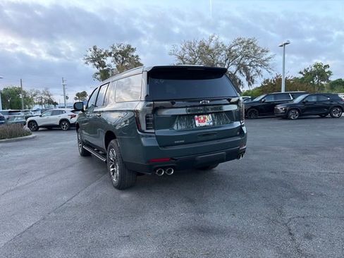 New 2026 Chevrolet Suburban Z71 w/ Comfort Package image 8