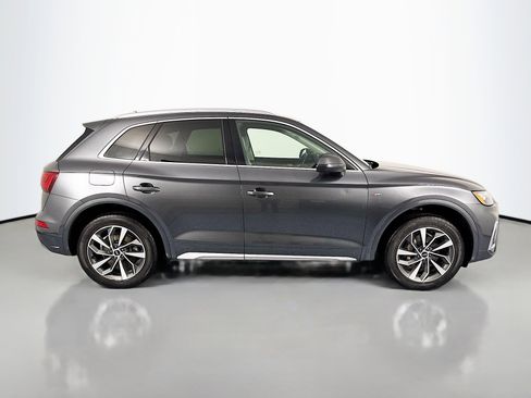 Used 2022 Audi Q5 2.0T Premium Plus image 4