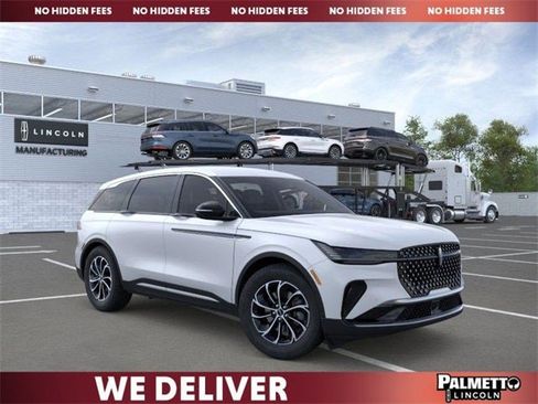 New 2026 Lincoln Nautilus Premier image 7