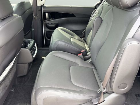 New 2026 Kia Carnival SX Prestige FWD image 15