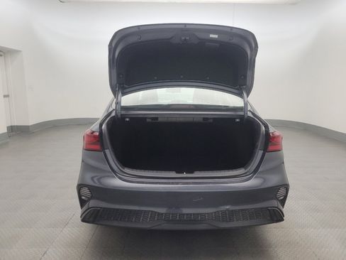 Used 2023 Kia Forte LXS FWD image 29