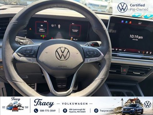 Certified 2025 Volkswagen Tiguan SE R-Line AWD/4WD image 12