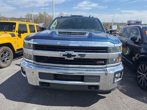 Used 2017 Chevrolet Silverado 2500 LTZ w/ Duramax Plus Package image 2