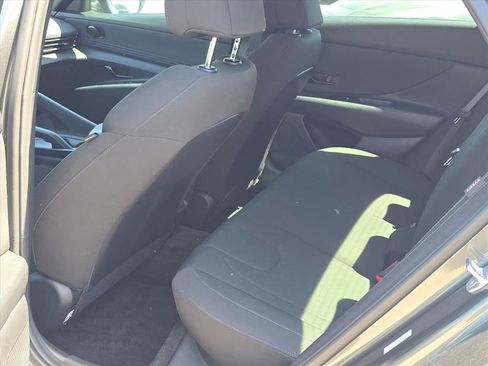 Certified 2025 Hyundai Elantra Sport FWD image 13