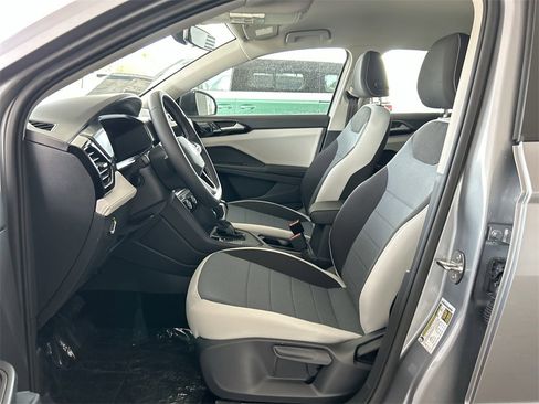 New 2026 Volkswagen Taos S image 11