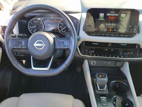 Certified 2023 Nissan Rogue SL w/ SL Premium Package image 9