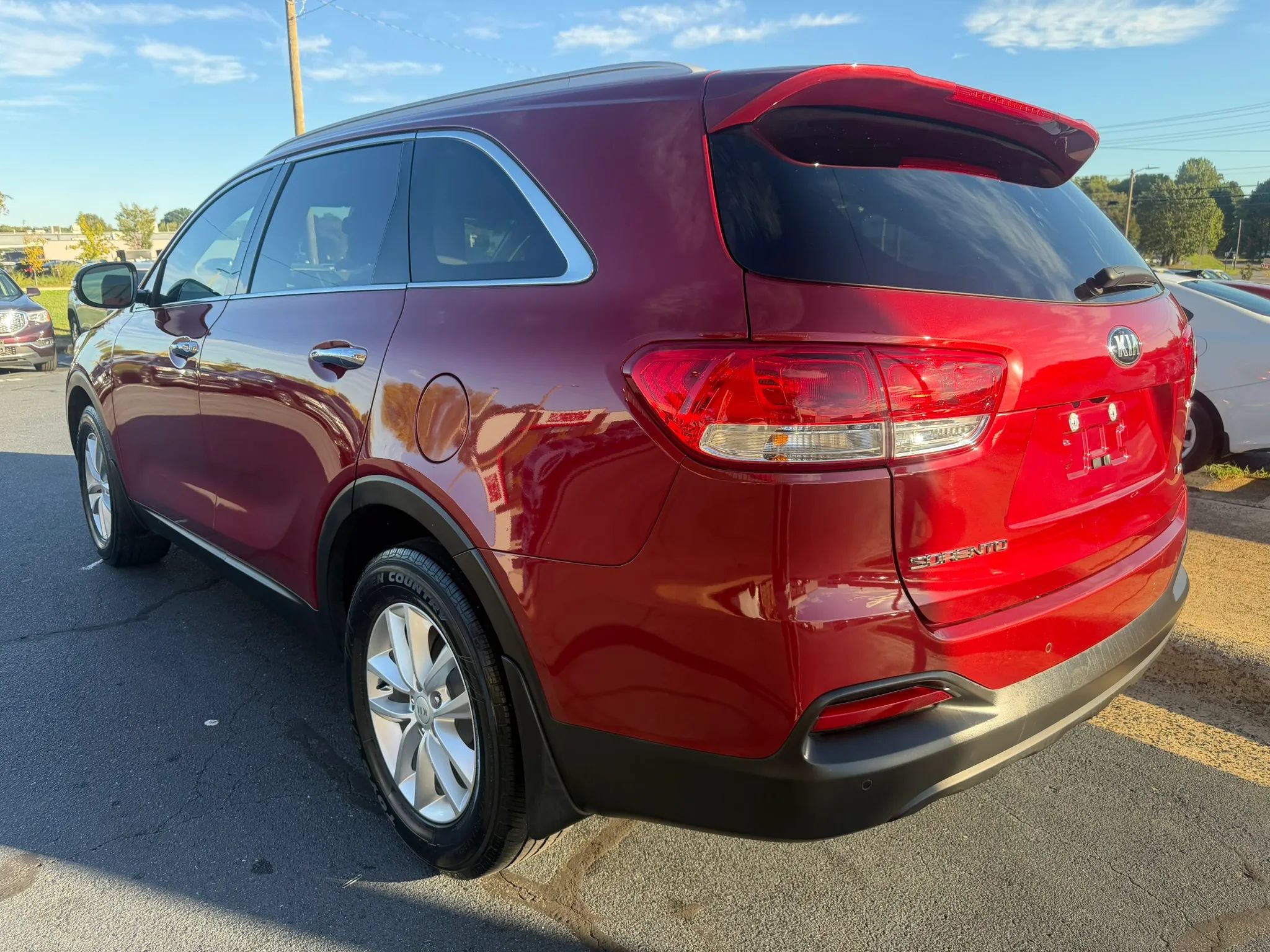 Used 2017 Kia Sorento FWD w/ LX Convenience Package image 5