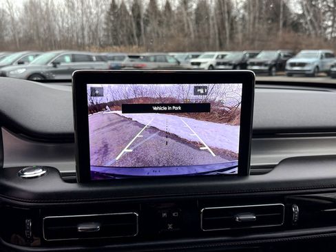 Used 2022 Lincoln Aviator Standard w/ Elements Package image 26