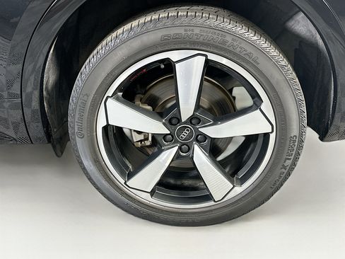 Used 2023 Audi Q5 2.0T Premium Plus w/ Premium Plus Package AWD/4WD image 11