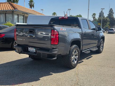 Used 2017 Chevrolet Colorado Z71 RWD image 5